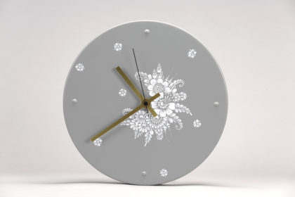 Gray clock