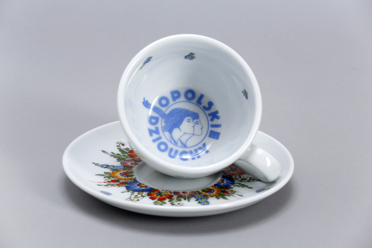 filiżanka filiżanki porcelanowe ćmielów lubiana zestaw do kawy espresso kawa herbata ceramika porcelana folklor ręcznie malowane wzór opolski porcelana opolska sklep kup folklor ludowo bolesławiec chodzież polska handmade opolskie dziouchy pamiatka prezent opolszczyzna opole śląsk silesia cepelia