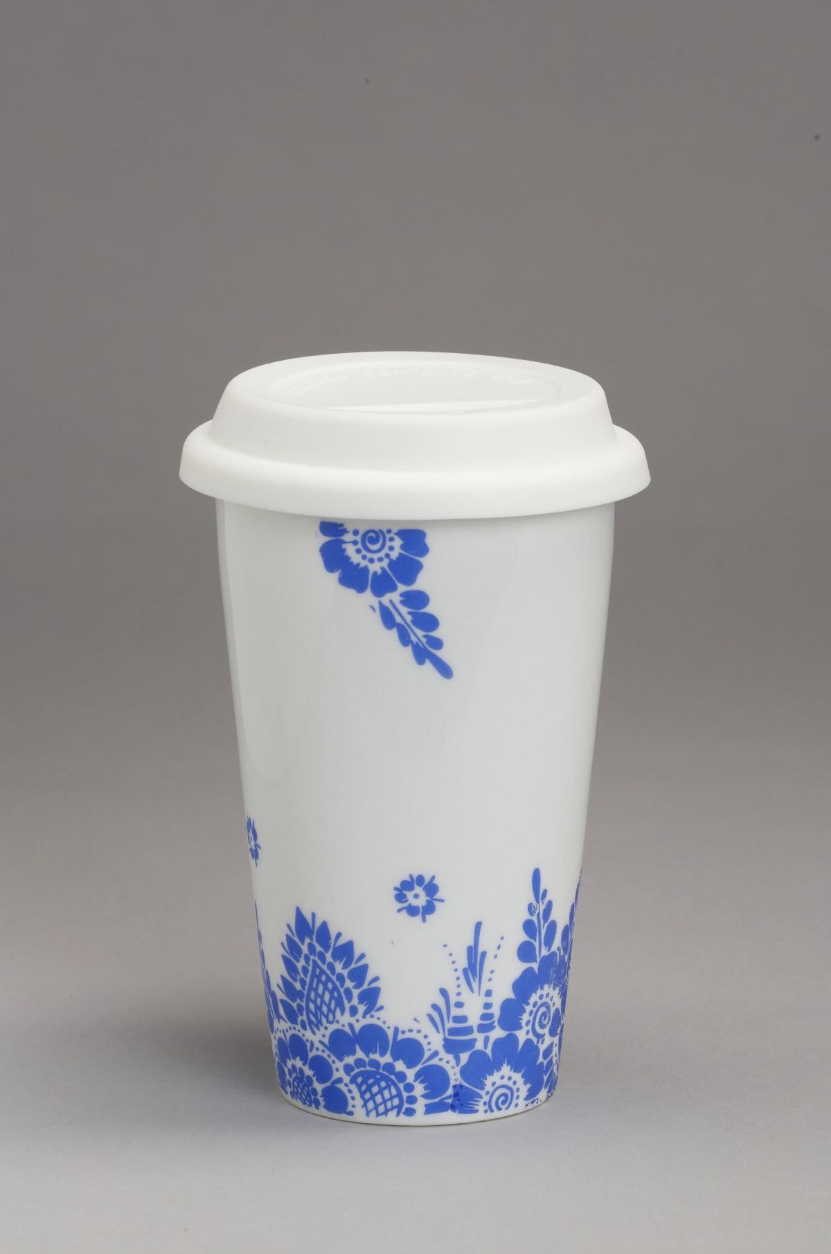 porcelana, porcelana opolska, wzór opolski, opolskie dziouchy, kubek, kubek termiczny, chodzież, lubiana, bolesławiec, prezent, polska, polans, śląsk, silesia, folk, folklor, sztuka ludowa